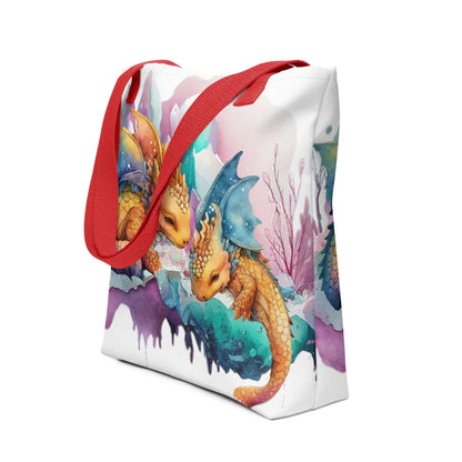 Witte tote bag met schattige slapende draken illustratie,voor aanzicht,all over print, rode  handvatten,hangend bij een trap,vooraanzicht